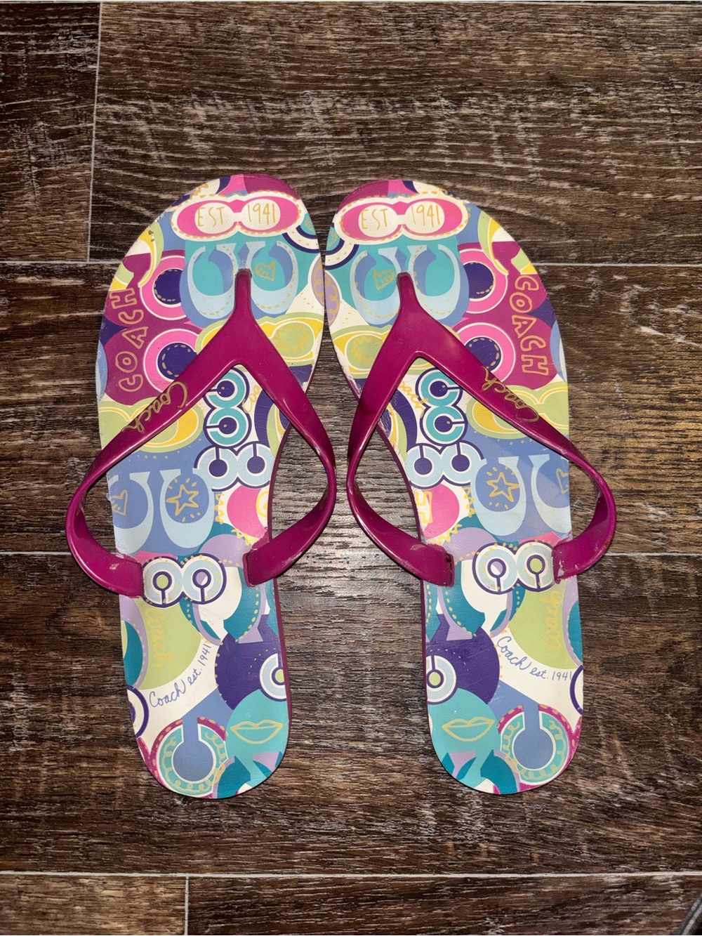 Coach Women's Multicolor Pattern Flip Flops with Magenta Straps